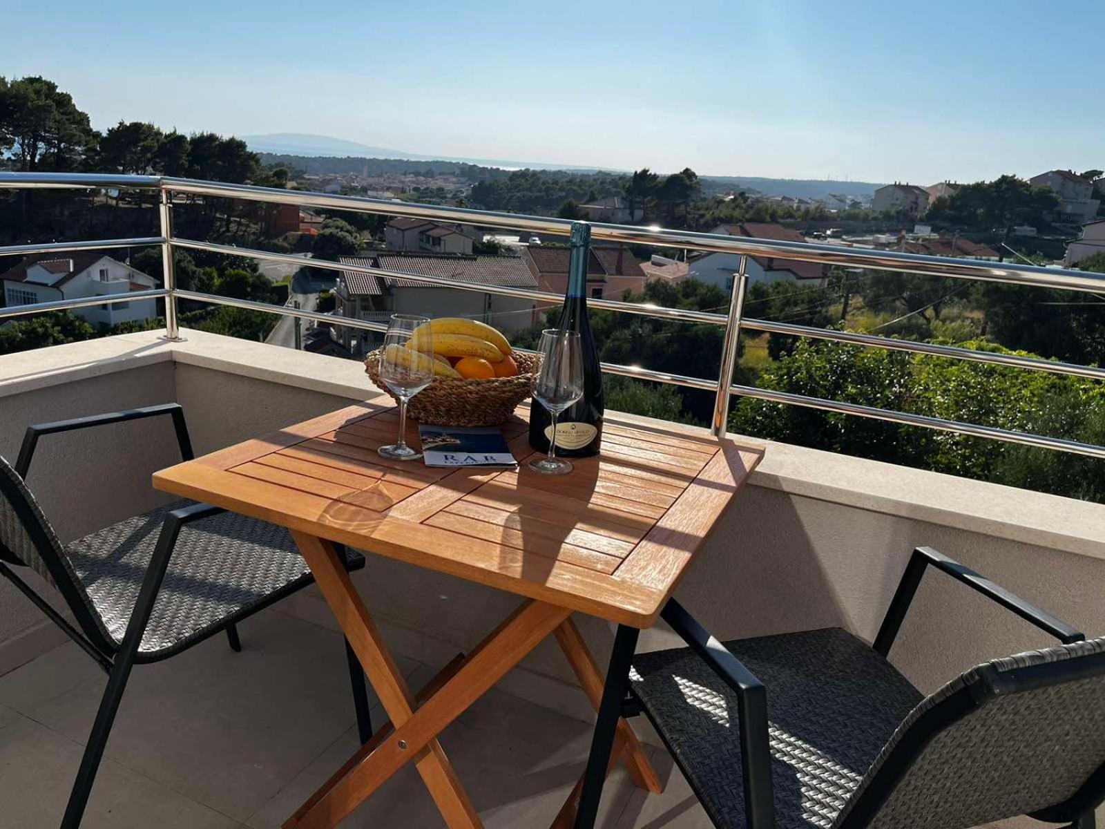 Memori Bed&Breakfast Rab Town Ngoại thất bức ảnh