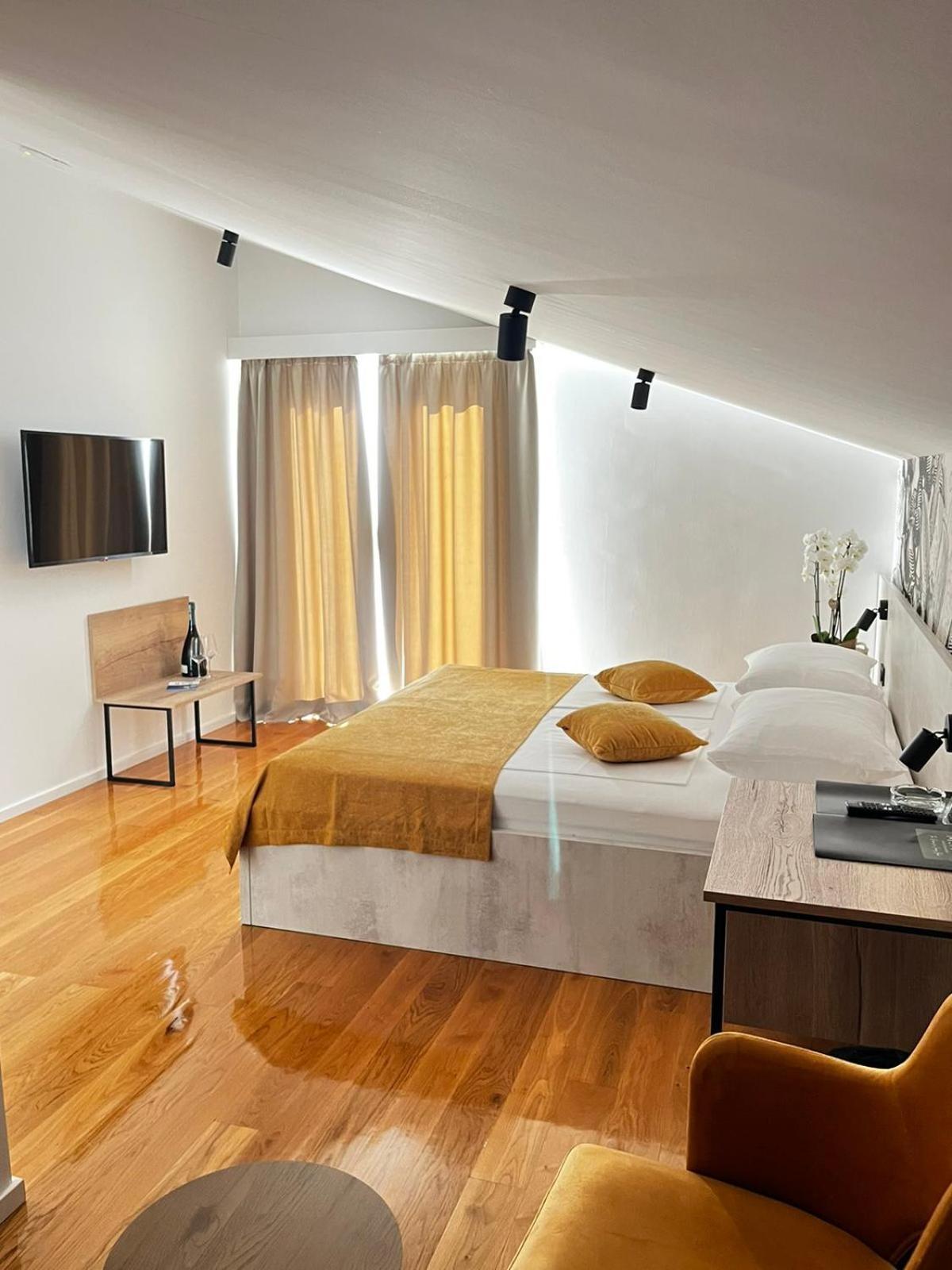 Memori Bed&Breakfast Rab Town Ngoại thất bức ảnh