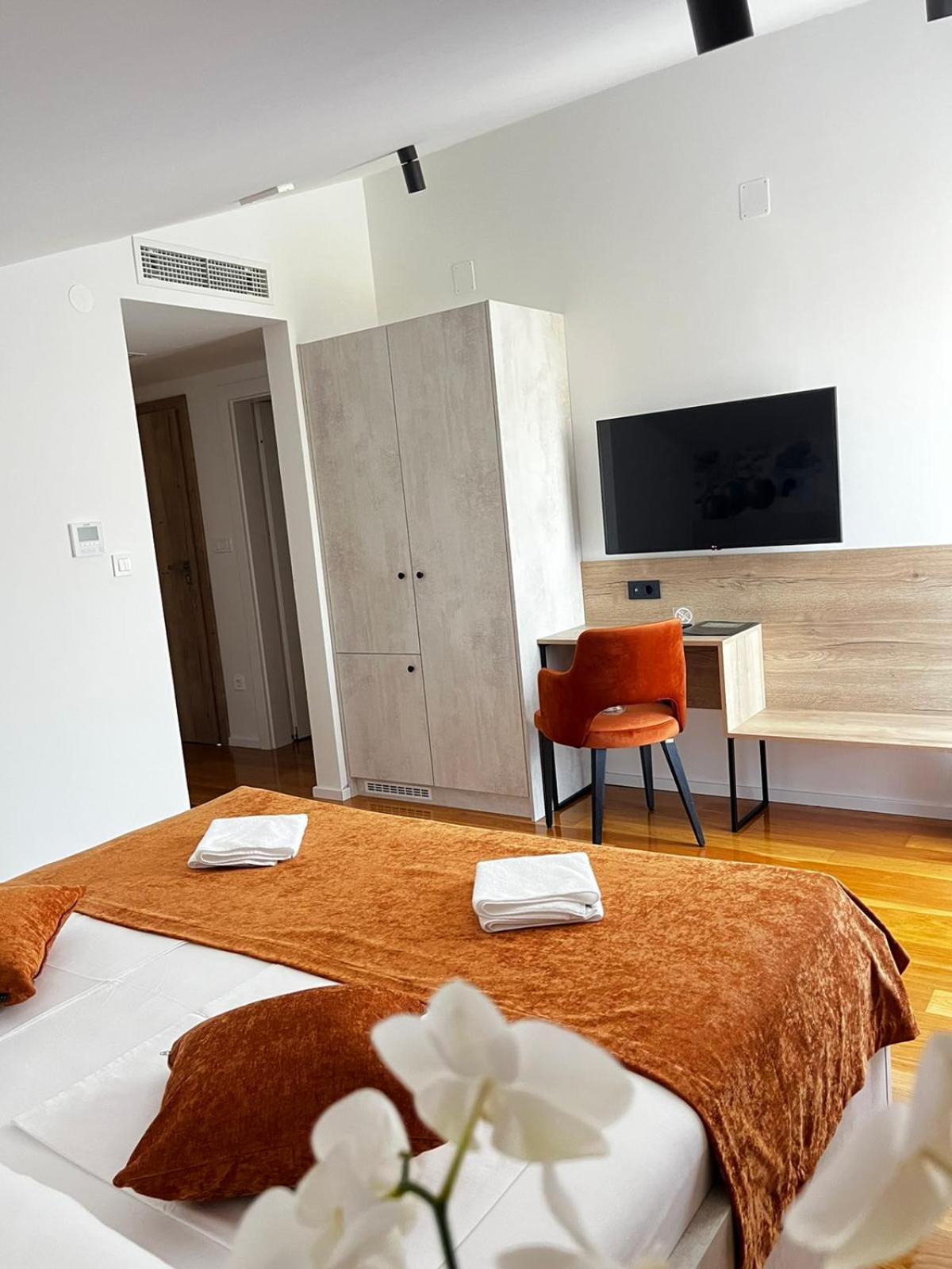 Memori Bed&Breakfast Rab Town Ngoại thất bức ảnh